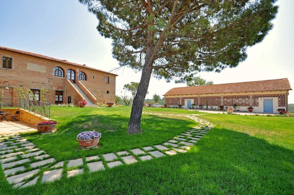 Romina By Posarellivillas Valiano Exterior foto