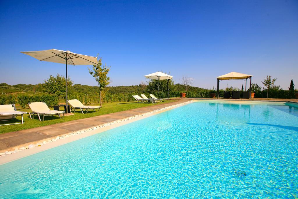 Romina By Posarellivillas Valiano Exterior foto